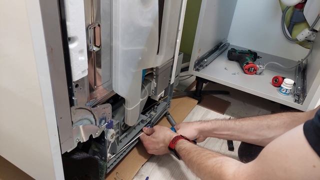 Výměna pružin dveří myčka Beko смотреть онлайн