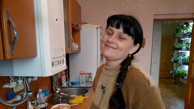 Очень ВКУСНЫЙ борщ ..... и САЛО ! смотреть онлайн