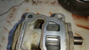 Клапан (датчик) вручную холостого хода Tayota Carina E 4afe