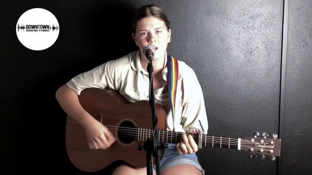 Tuesday Tunesday - Downtown Creative Studios (Olivia - White Horse) смотреть онлайн