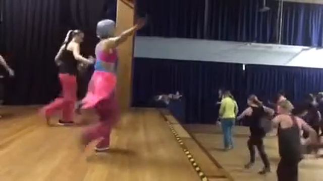 Zumba Fitness NOTA de Amor смотреть онлайн