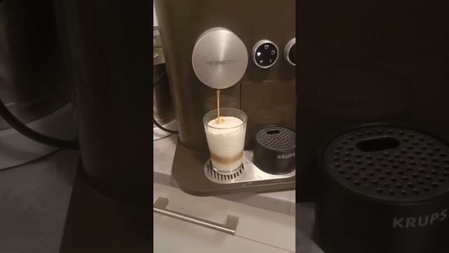 Nespresso Expert Milk  Review