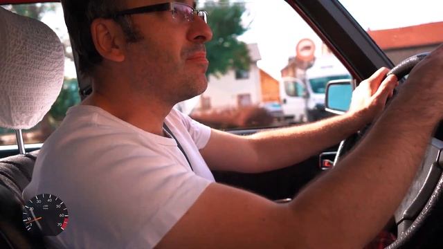 Mercedes-Benz Classic: Jungfernfahrt eines 230E (W123) nach einer Motorrevision смотреть онлайн