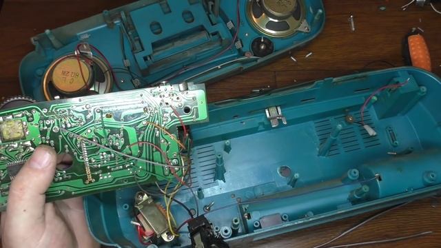 Профилактика и ремонт убитого магнитофона для дачи