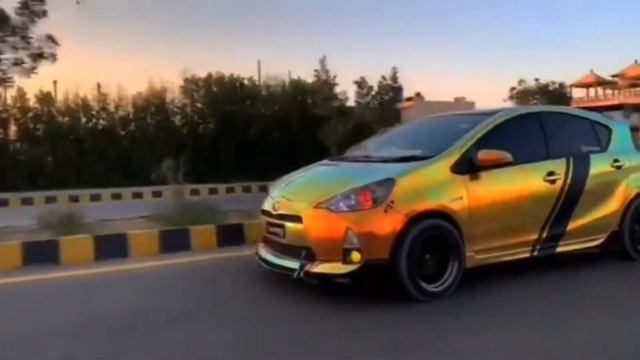 Toyota Aqua Golden Modified | Golden Wrapped | Teck Wrap смотреть онлайн