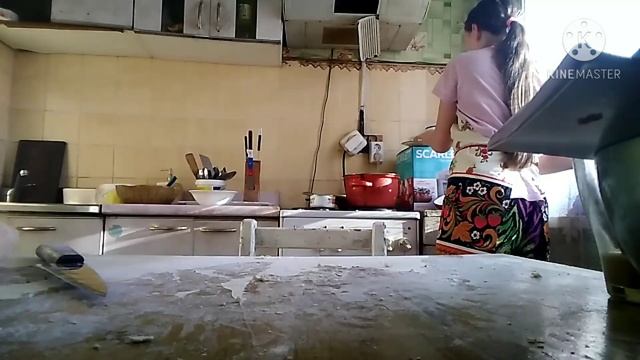 Готовим куриный суп с домашней лапшой смотреть онлайн