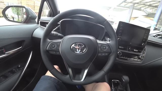 New Toyota COROLLA Hatchback Hybrid  2019 Review Interior Exterior