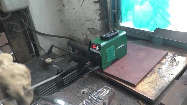 Обзор инвертора FAVOURITE MMA — 200 . Цена инвертора 4.800 р. на OZON！ смотреть онлайн