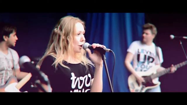 MoonWay - I Wanna Go Out (28 июня 2014 в Кемерово на фестивале Над землёй) смотреть онлайн