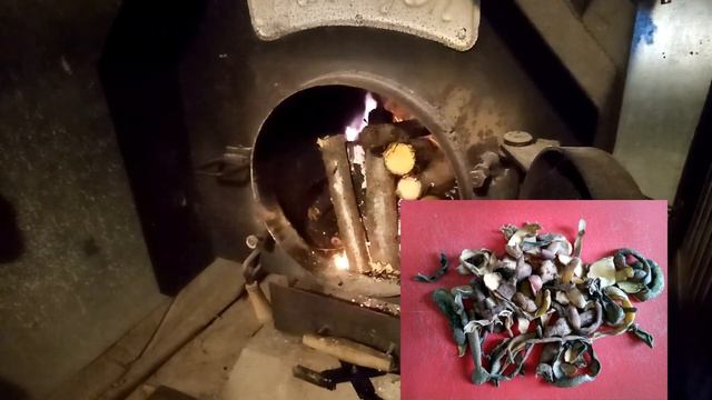 Простая чистка дымохода дедовским способом. Сможет даже женщина. смотреть онлайн