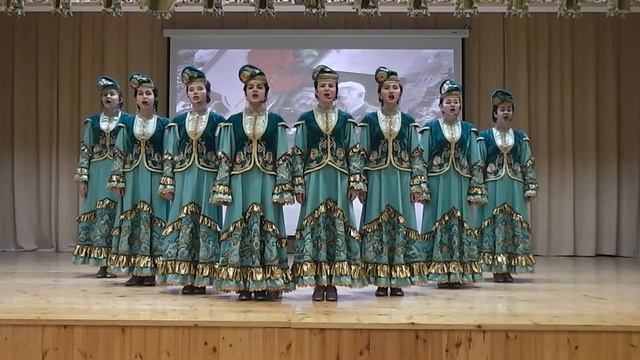 Народный вокальный ансамбль "Лейсан". ("Җинү җыры") смотреть онлайн