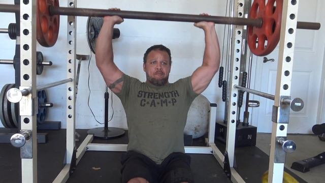 Uncle E's New Favorite Exercise смотреть онлайн