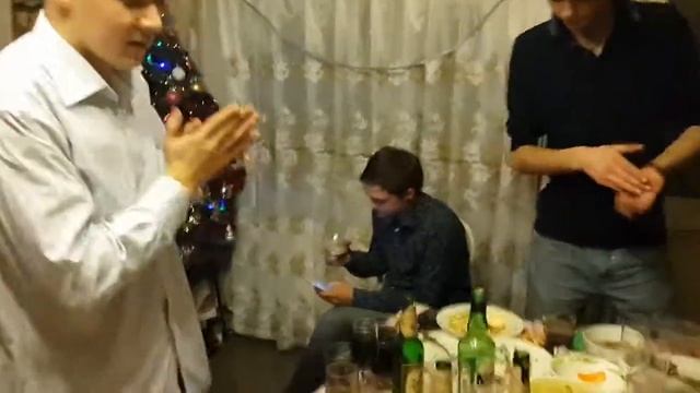 Чистка стола за 4 минуты или как так-то получилось? смотреть онлайн