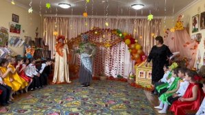 Осенний утренник в старшей группе в детском саду