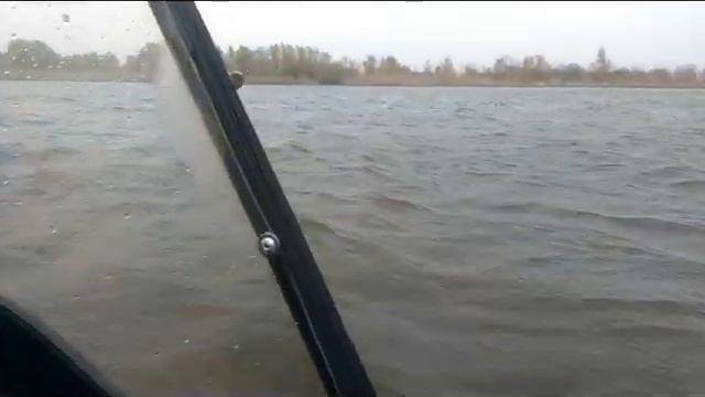 Прогресс 2 с мотором Тохатсу 30 испытание на воде смотреть онлайн