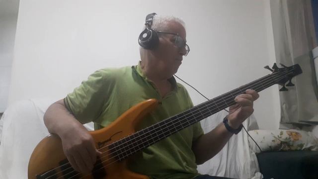 CATEDRAL - DONA DO MEU CORAÇÃO - COVER BAIXO IBANEZ SR 405