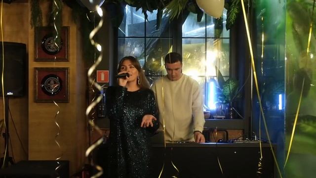 День рождение для мамы смотреть онлайн