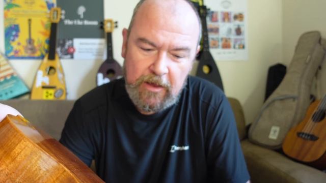 Got A Ukulele Reviews - Kamaka HF-4DS Deluxe Baritone - 4K смотреть онлайн