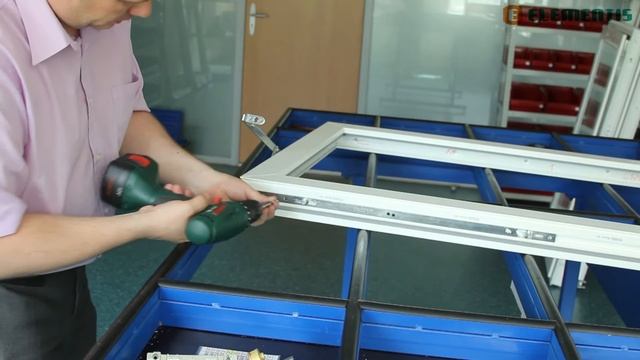 Как собрать поворотно-откидное окно с фурнитурой Elementis 2 смотреть онлайн