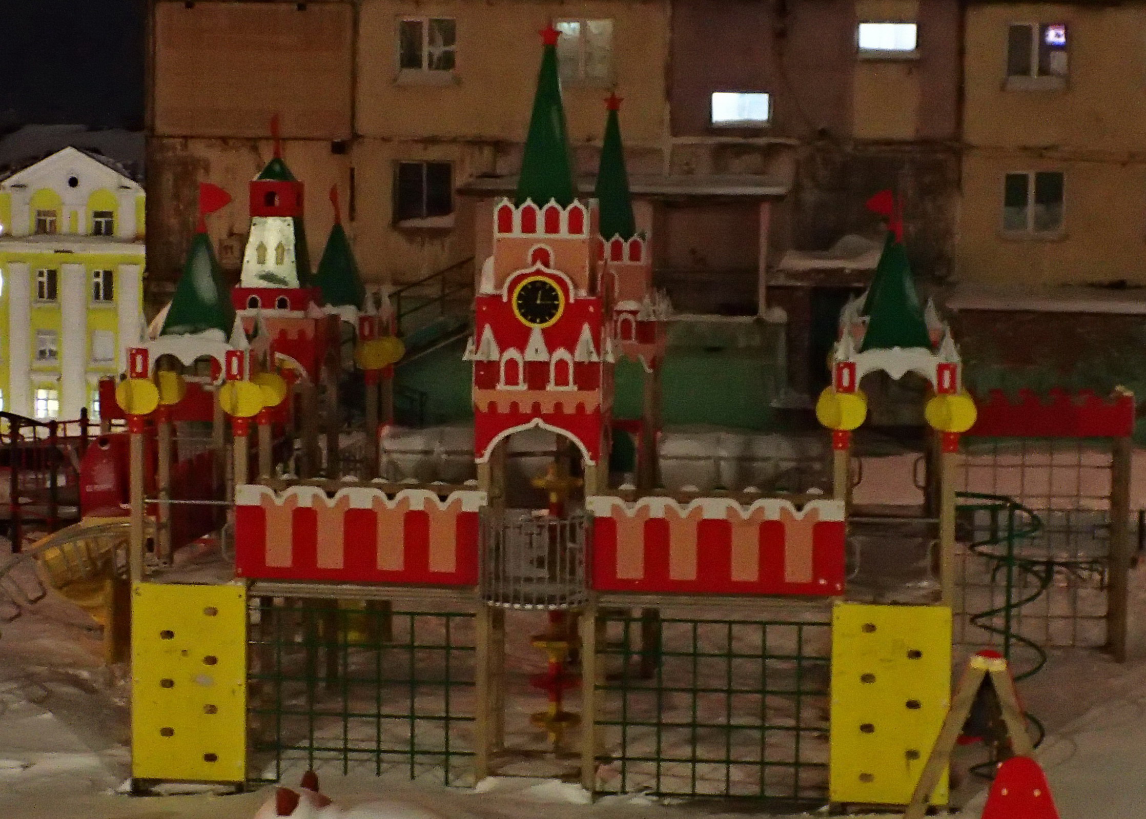 2024.01.22. Норильск. Ул. Комсомольская обновляется! Новогоднее настроение! смотреть онлайн