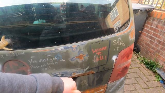 SEATS ON THE ROOF?!? VW TouRAT EP11 смотреть онлайн