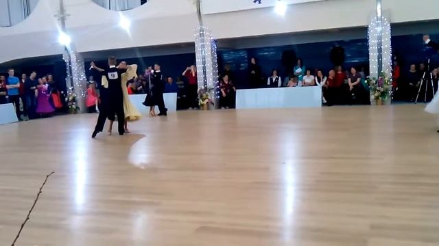 "Белая русь-2019" Молодежь-Взрослые. Квикстеп. 21.04.2019 смотреть онлайн