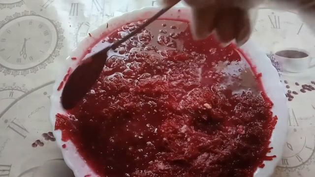 Холодный свекольный суп. Вкусно, быстро, полезно!