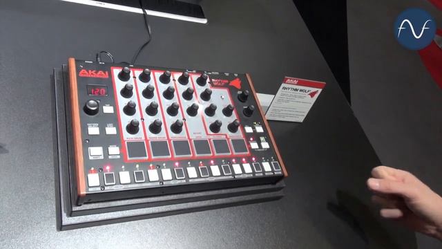 [Musikmesse] Akai Rhythm Wolf смотреть онлайн