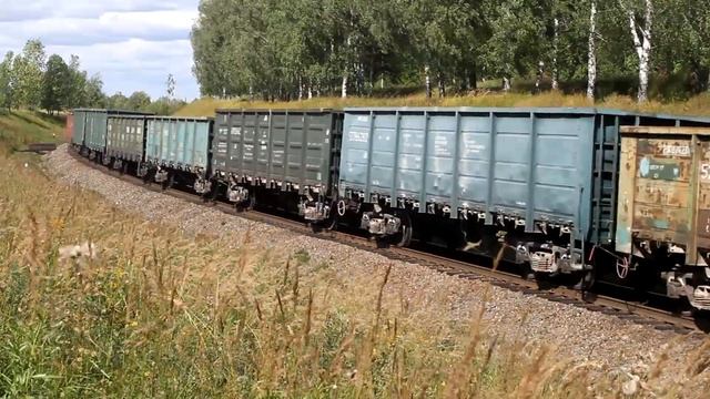 2ТЭ116УД 046 с грузовым поездом на станции Фурманов Северной железной дороги. смотреть онлайн