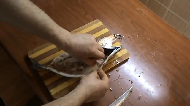 Как быстро засолить скумбрию смотреть онлайн