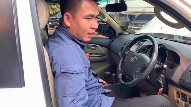 ไฟหยัก หน้ายักษ์ 4WD รถดีที่ตามหาTOYOTA FORTUNER 3.0 TRD 4WD A/T 2011 смотреть онлайн