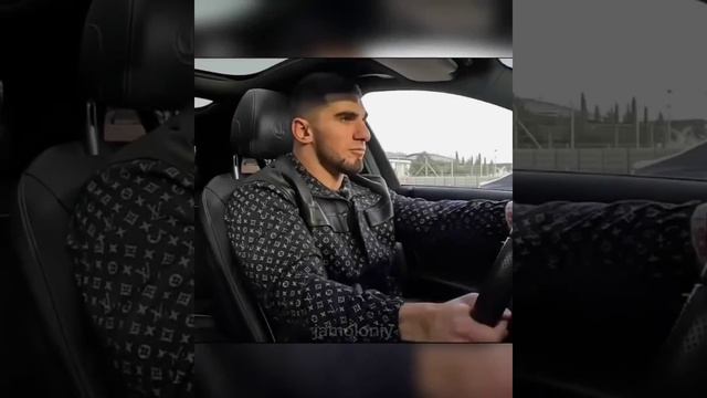 ?Тамаев ПОСЛЕ ГОНКИ С ВЕНГАЛБИ | А когда не Салам Алекум? ??#wengallbi #mercedes #cls #1000hp смотреть онлайн