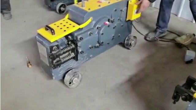 GQ50E Handheld Steel Bar Cutting Machine 800w 36m Round Steel