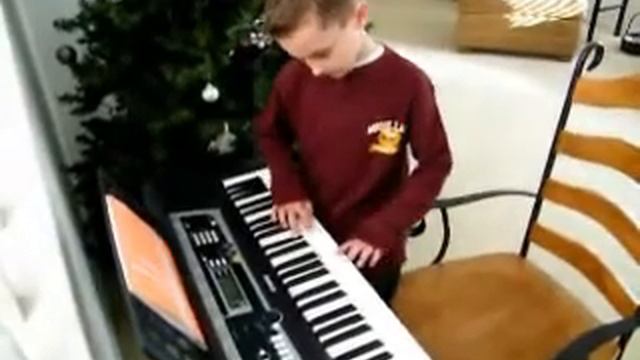 Asher Plays by Ear смотреть онлайн