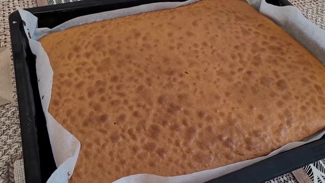 МЕДОВИК за 30 минут - торт тает во рту!Рецепт торта Медовик без раскатки и варки! смотреть онлайн