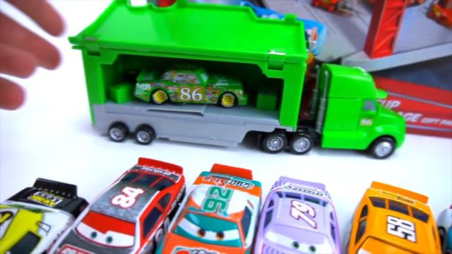 DISNEY CARS MOVIE PISTON CUP SPEEDWAY TRACK PIT GARAGE LIGHTNING VS CHICK VS THE KING RACE PLAYSET смотреть онлайн