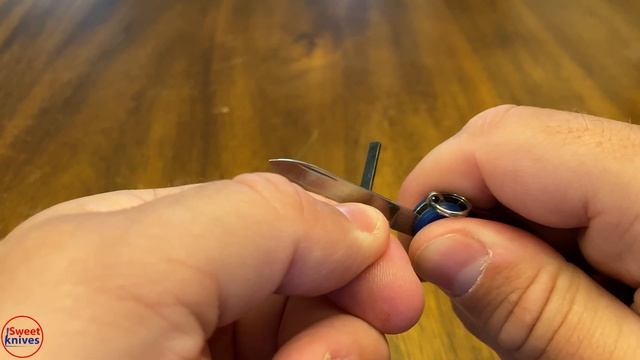 [130] Firefly Fire Starter Victorinox Swiss Army - Make Fire with Swiss Army Knife - Part 1 смотреть онлайн