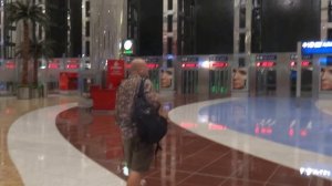 Аэропорт Дубай,3 й терминал Эмирейтс,ОАЭ