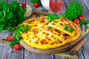 КАК ПРИГОТОВИТЬ ГРУЗИНСКУЮ ЛЕПЕШКУ С СЫРОМ