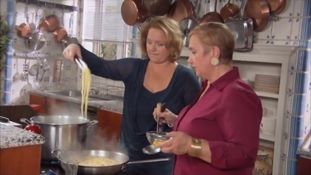 Simple Pastas: Spaghetti Carbonara