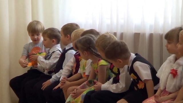 Праздник осени в детском садике. смотреть онлайн