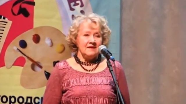 Нина Астапова исполняет свои стихотворения смотреть онлайн