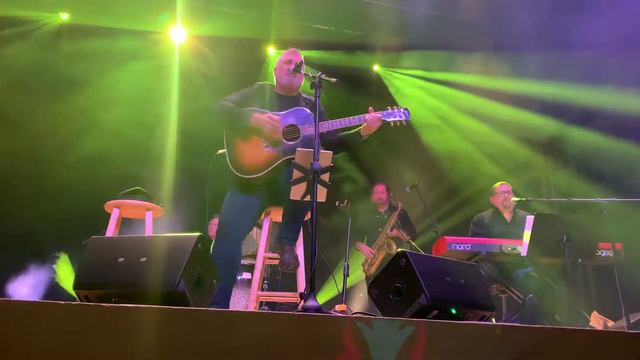 Taylor Hicks “Fire Lake” смотреть онлайн