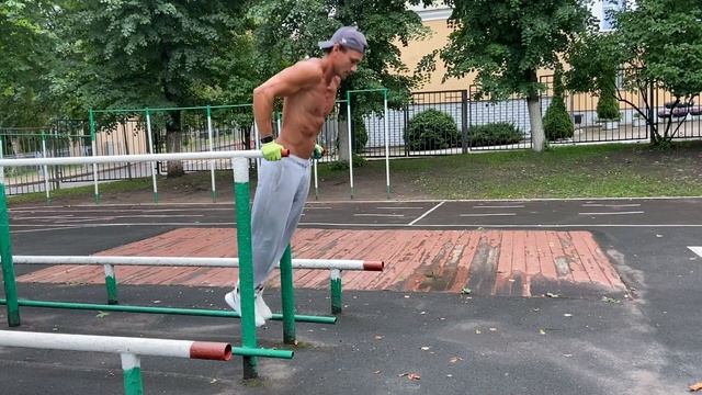 НУЖНЫ ТОЛЬКО БРУСЬЯ !!!! смотреть онлайн