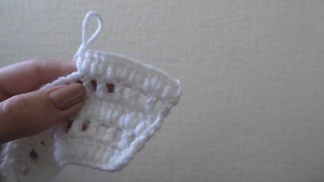 "Детское платье. Вяжем кокетку" (Baby dress. Knit Flirty) смотреть онлайн