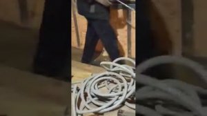 Убираем запах от шпал и утепляем дом.Напыляемый утеплитель