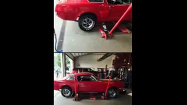 1995 Era Ford Muscle Car