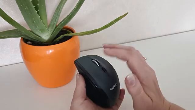 logitech M705.Распаковка и быстрый обзор классной мыши #logitech #мышь #гаджет #unboxing #распаковк смотреть онлайн