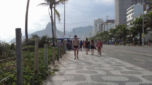 Arpoador Ipanema Beach to Leblon Beach | 🇧🇷 Rio de Janeiro, Brazil |【4K】 2023 смотреть онлайн