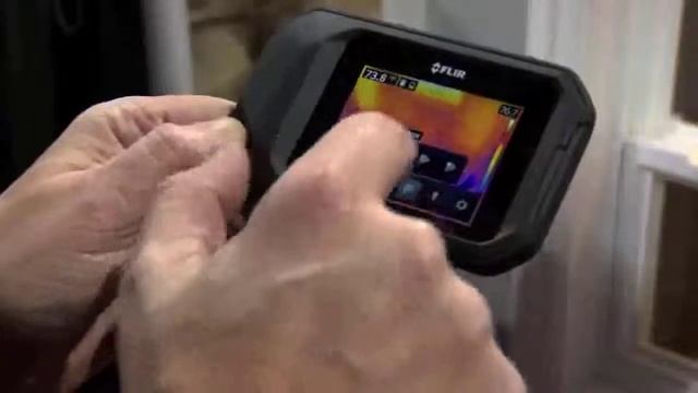 Hands on with the FLIR C2 смотреть онлайн